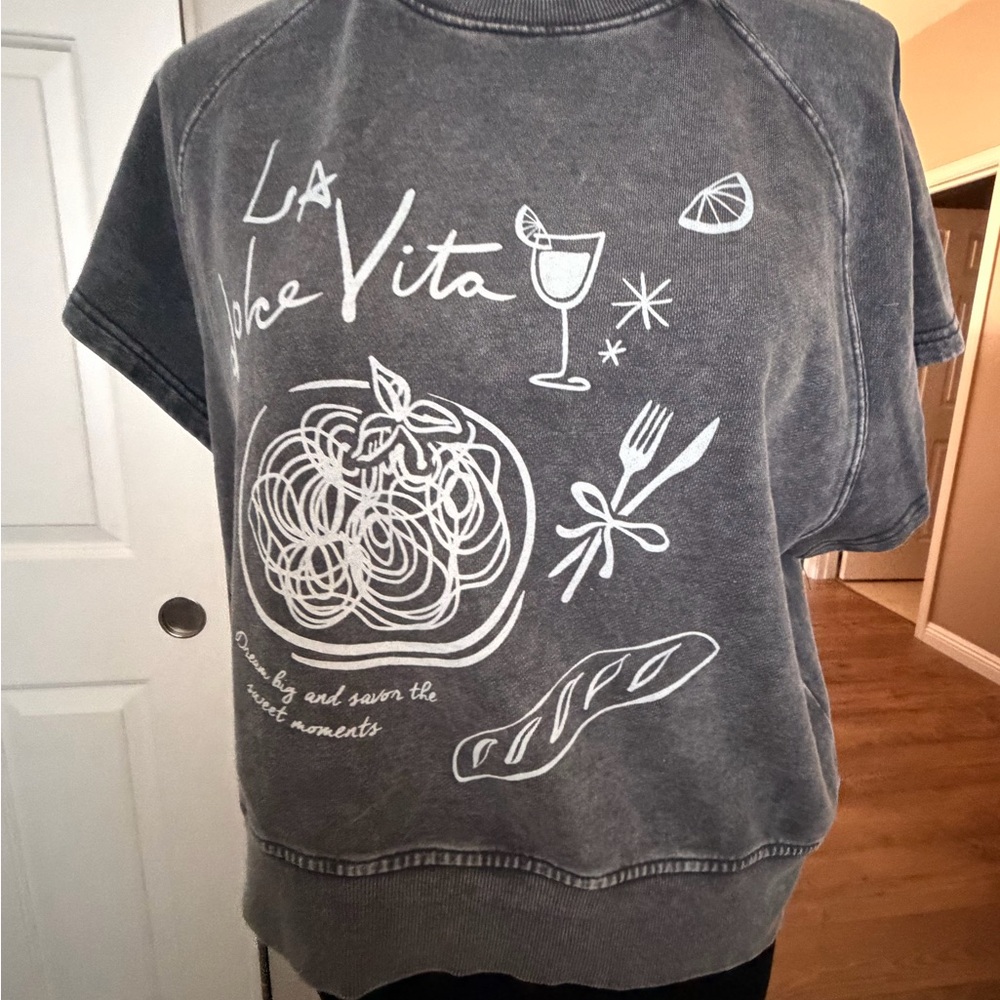 La Dolce Vita Graphic Short Sleeve Sweatshirt - Charcoal